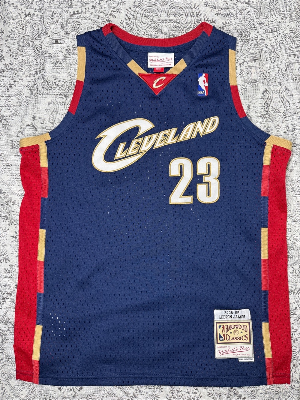 Mitchell & Ness Navy Cleveland #23 James Hardwood Classics Jersey - L (Y14/16)